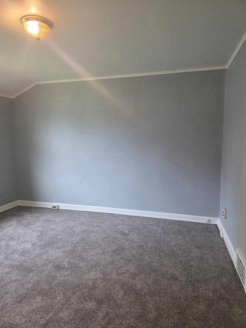 Apartment for rent at 403 Greenhill Ave, Wilmington, DE 19805