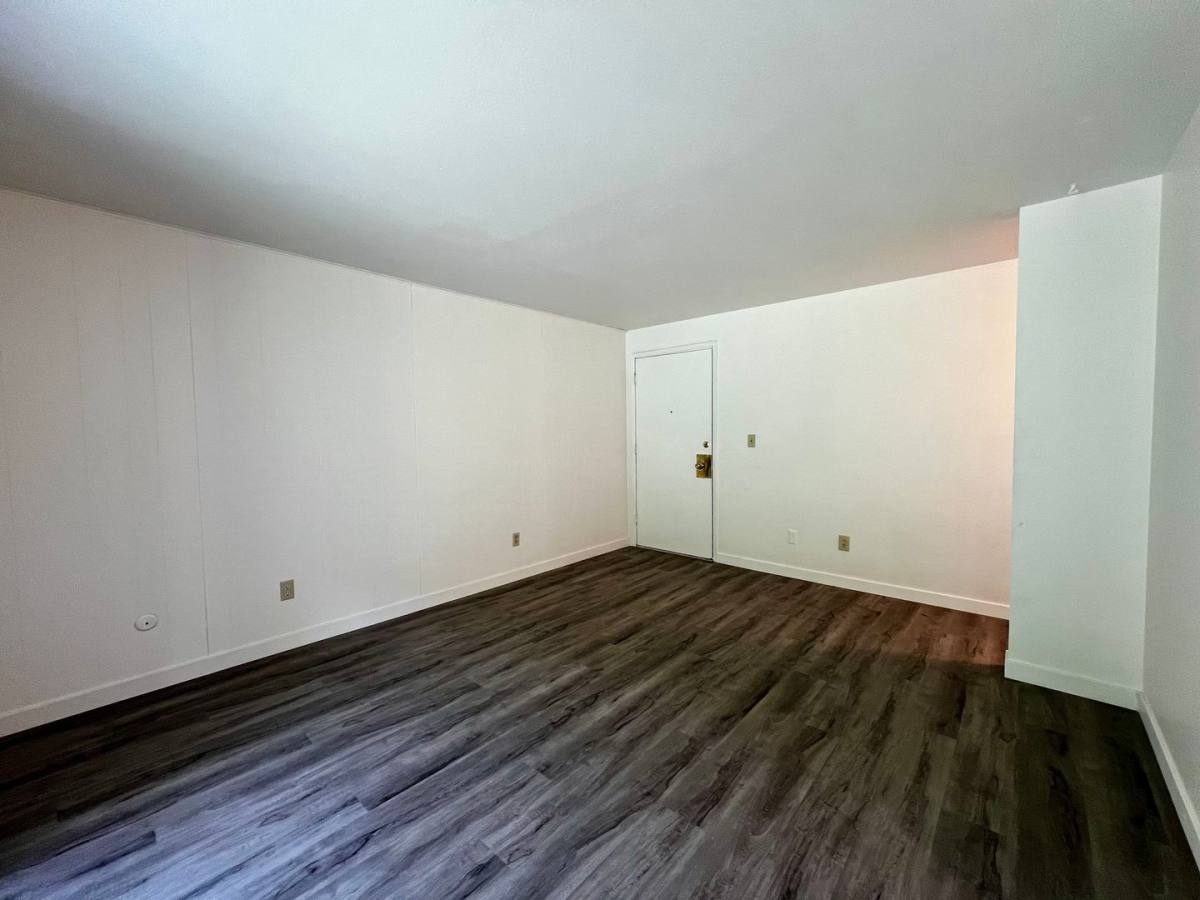 Apartment for rent at 2705 W Nob Hill Blvd, Yakima, WA 98902