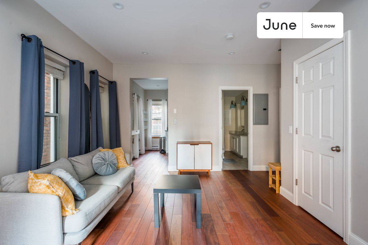 Apartment for rent at 121 Salem St #2D, Boston, MA 02113