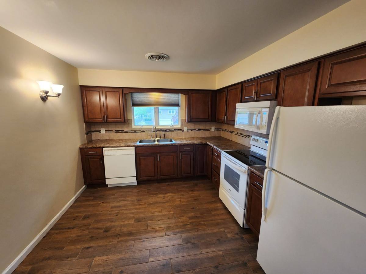 Apartment for rent at 3602 37th Ave, Moline, IL 61265