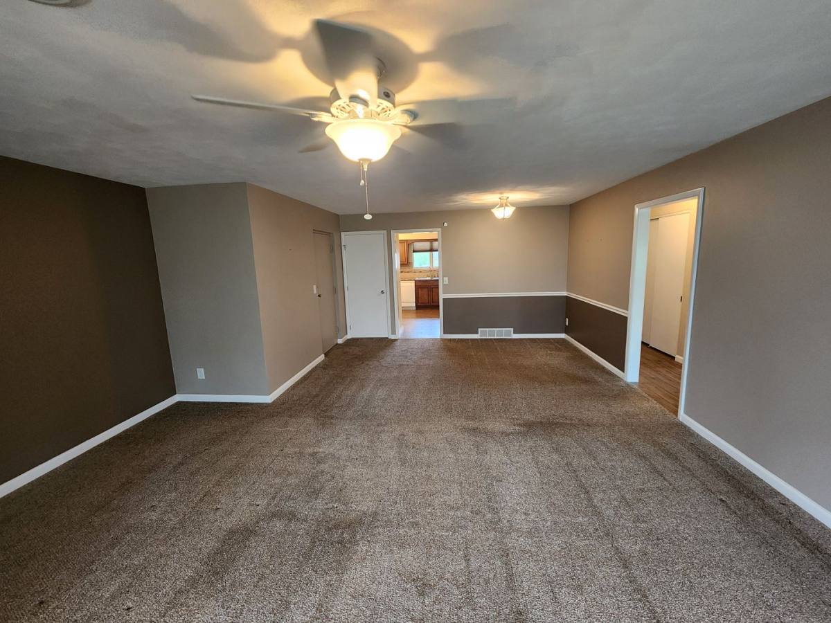 Apartment for rent at 3602 37th Ave, Moline, IL 61265