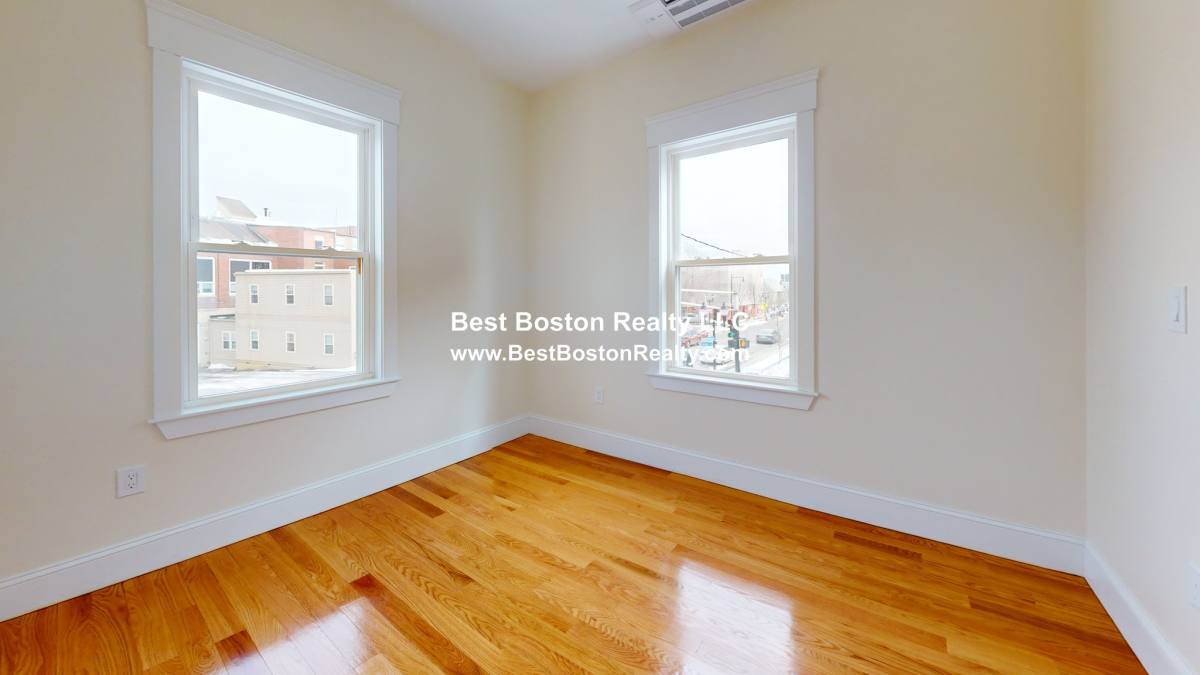 Townhouse for rent at 242 Somerville Ave, Somerville, MA 02143