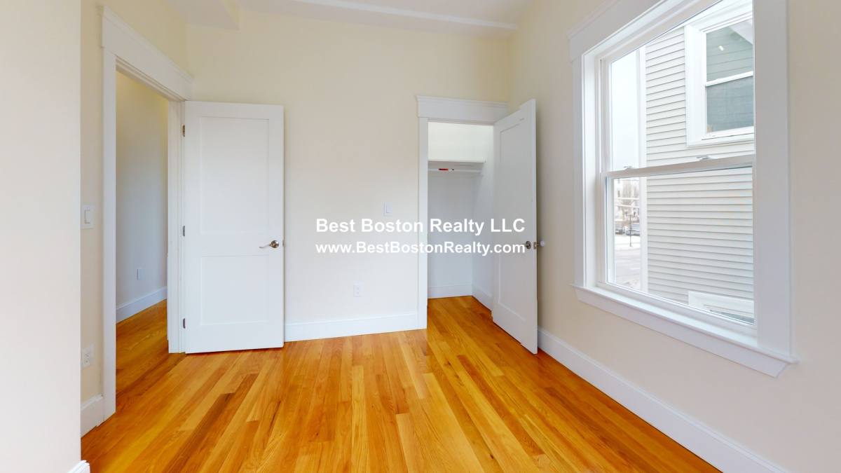 Townhouse for rent at 242 Somerville Ave, Somerville, MA 02143