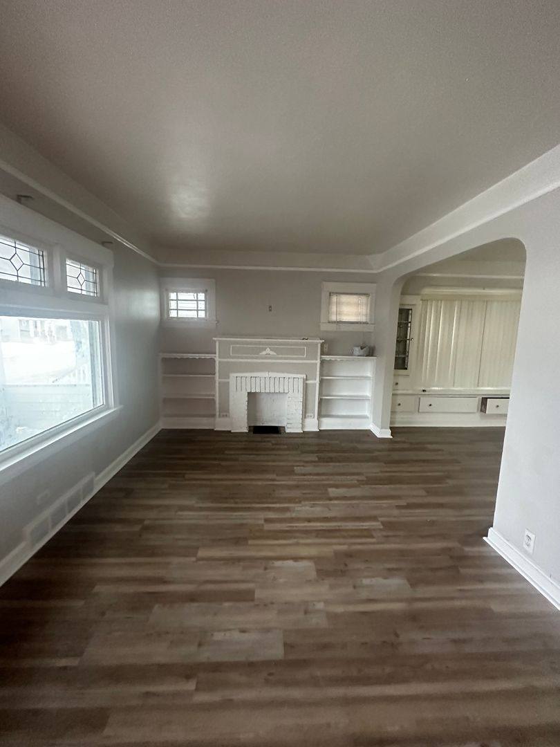 House for rent at 12801 Farringdon Ave, Cleveland, OH 44105