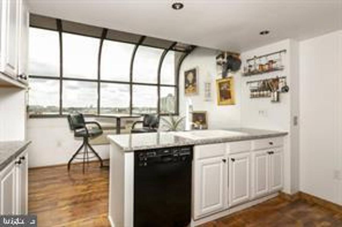 Apartment for rent at 200-210 Lombard St, Philadelphia, PA 19147