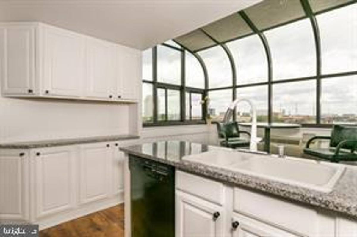 Apartment for rent at 200-210 Lombard St, Philadelphia, PA 19147