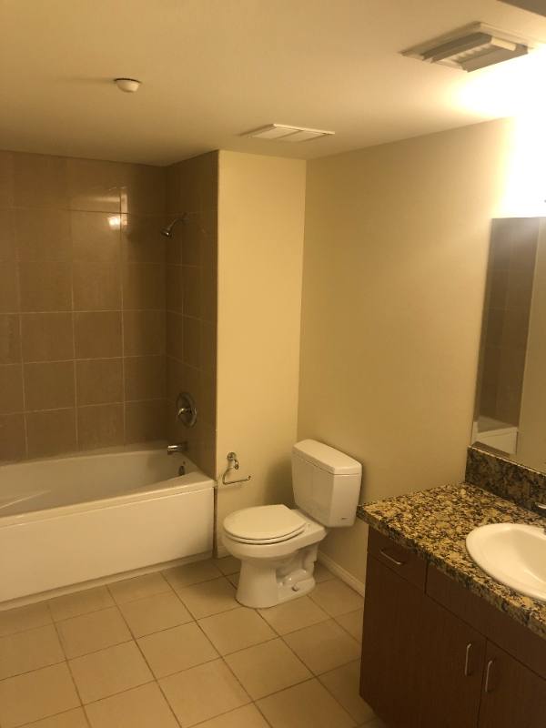 Apartment for rent at 844 Fedora St, Los Angeles, CA 90005