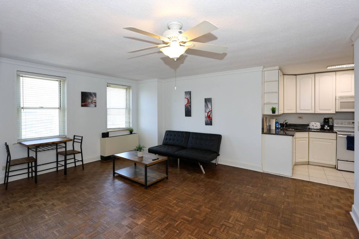 Condo for rent at 300 Peachtree St NE, Atlanta, GA 30308