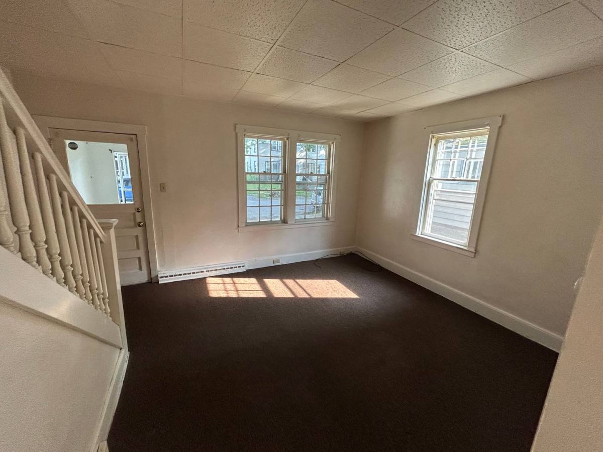 House for rent at 1682 W 14th St, Erie, PA 16505