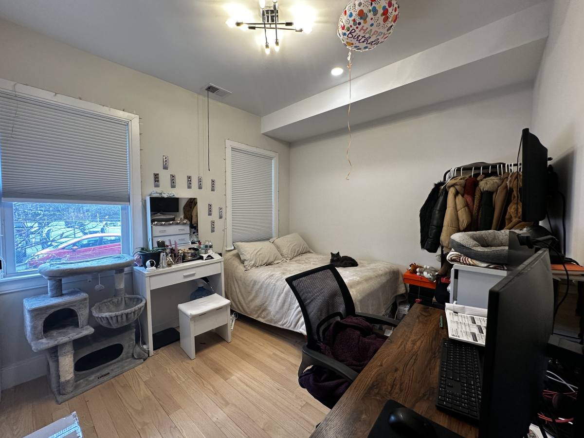 Apartment for rent at 106 Bremen St #1, East Boston, MA 02128