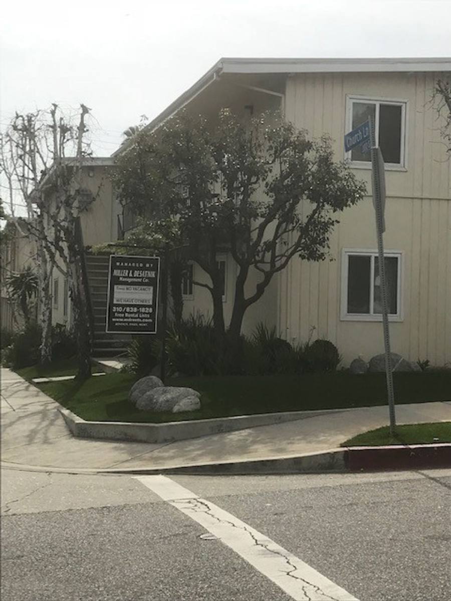 Apartment for rent at 11308 Joffre St, Los Angeles, CA 90049
