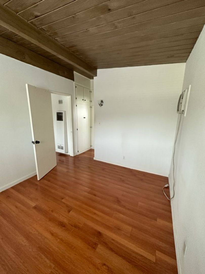 Apartment for rent at 11308 Joffre St, Los Angeles, CA 90049