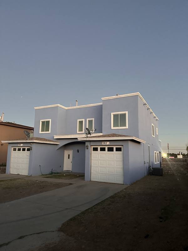 Townhouse for rent at 5912 Cielo Del Rey Place #B, El Paso, TX 79924