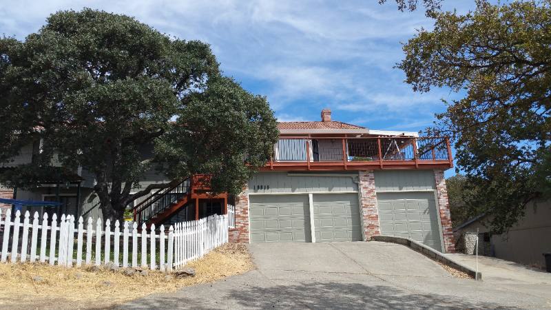 Apartment for rent at 18818 W Ridge View Dr #B, Hidden Valley Lake, CA 95467