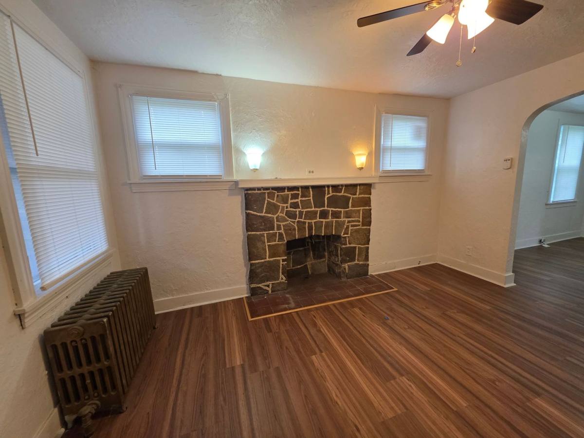Apartment for rent at 703 Waddell Ave, Clairton, PA 15025
