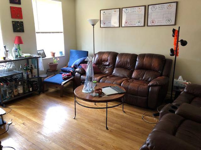 Apartment for rent at 370 S Highland Ave #5, Pittsburgh, PA 15217