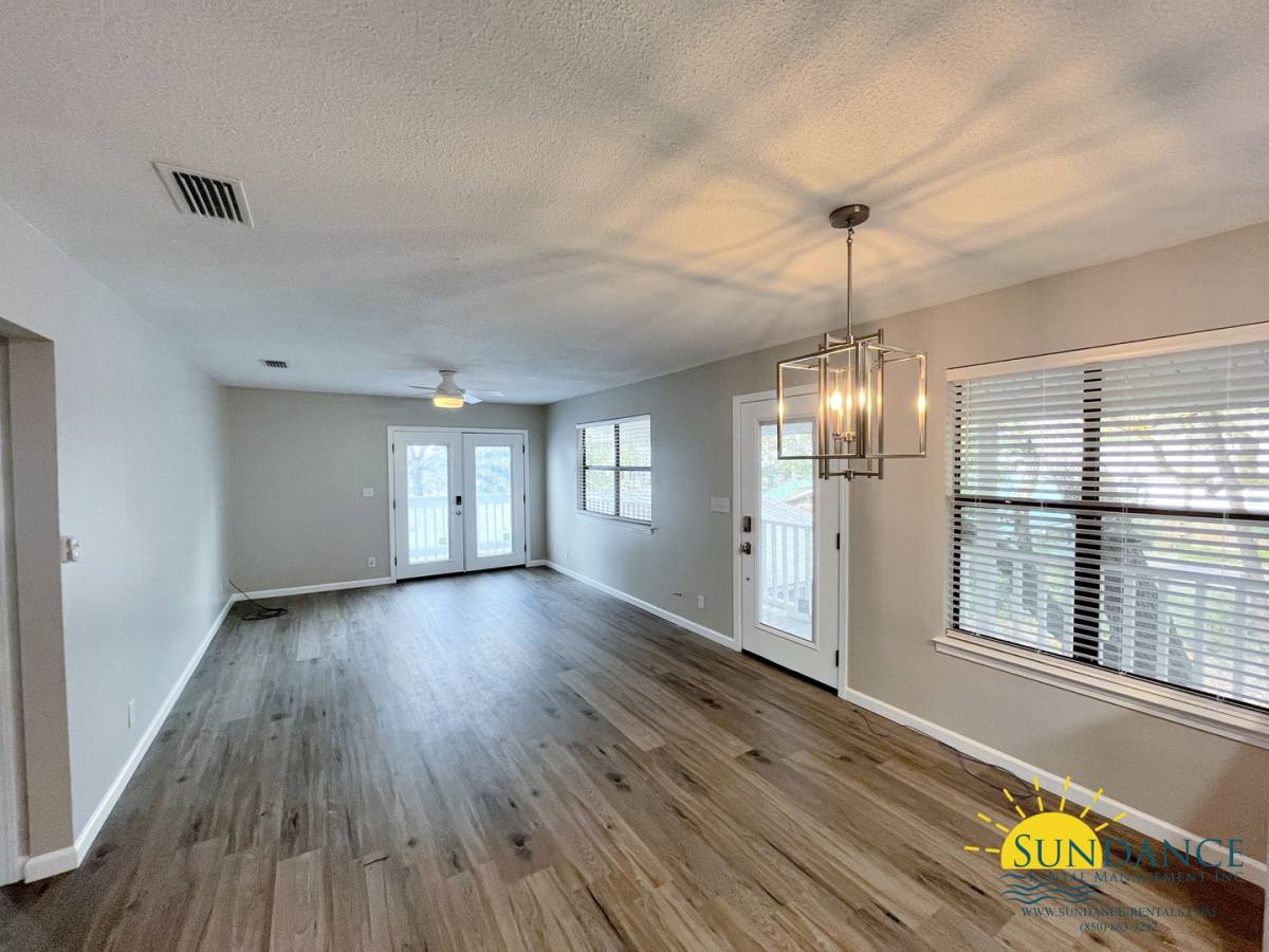 House for rent at 45 Warwick Dr, Shalimar, FL 32579