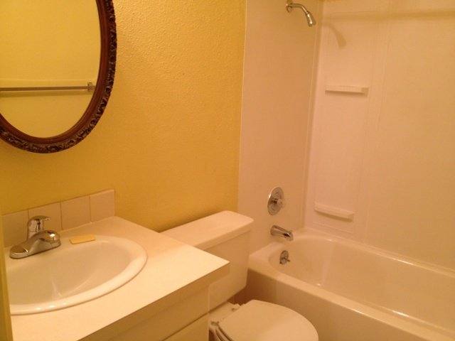 Condo for rent at 47 Eagle Crest Dr #30, Lake Oswego, OR 97035