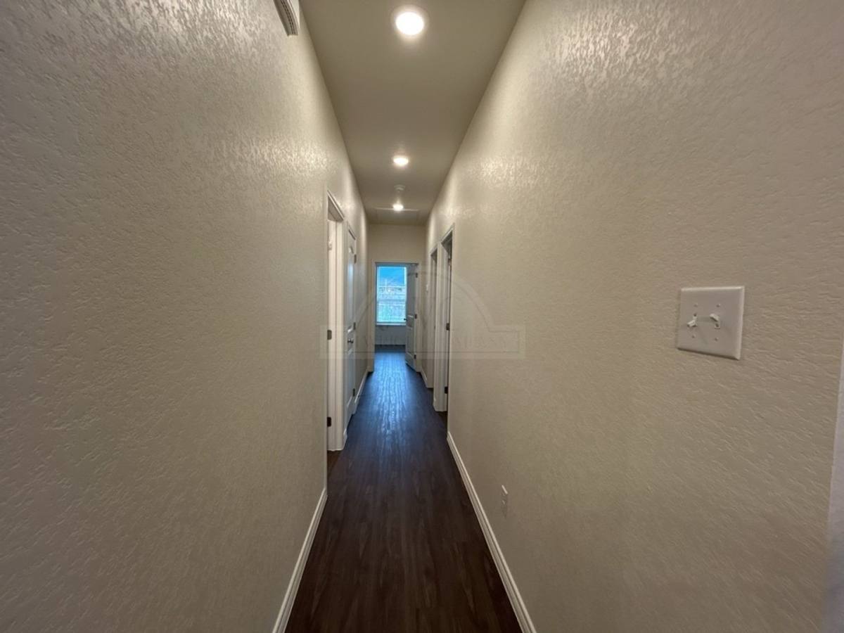 Townhouse for rent at 5104 Rose Garden Loop, Killeen, TX 76542