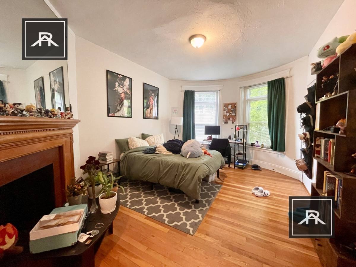 Apartment for rent at 193 Winthrop #1, Brookline, MA 02446