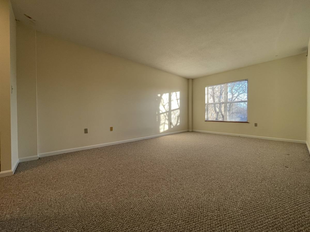 Apartment for rent at 345 Franklin St #202, Cambridge, MA 02139