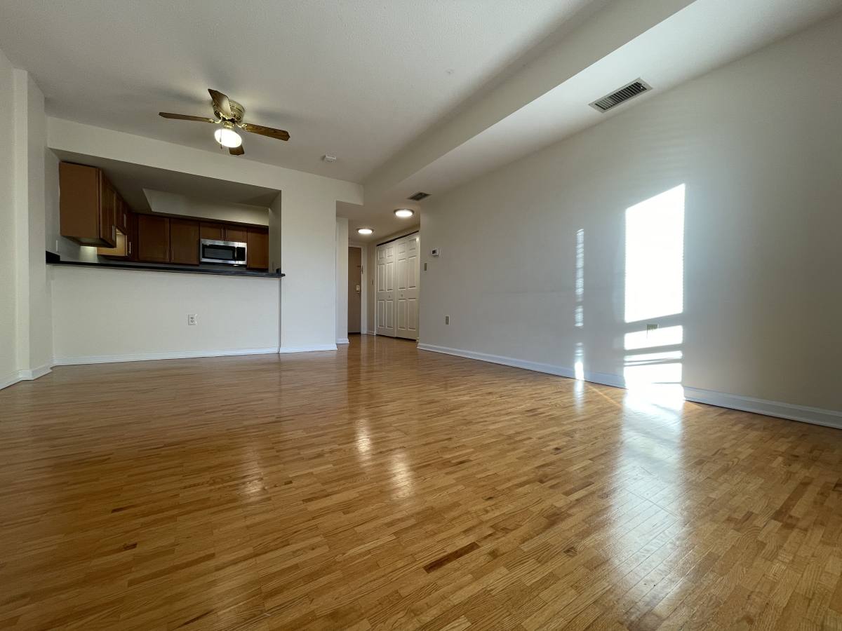 Apartment for rent at 345 Franklin St #202, Cambridge, MA 02139