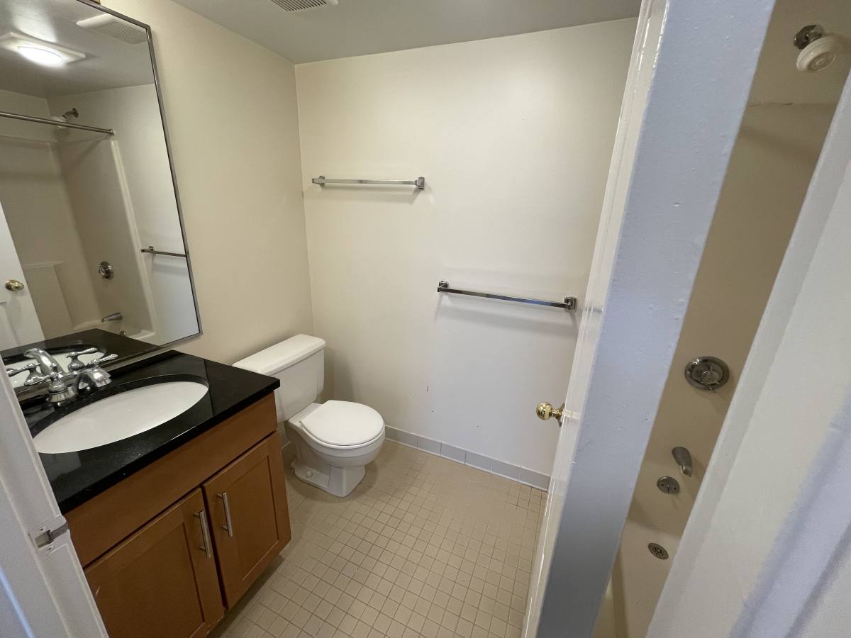 Apartment for rent at 345 Franklin St #202, Cambridge, MA 02139