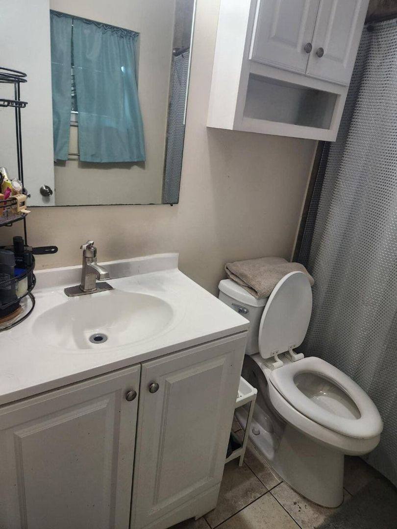 House for rent at 6717 NW 59th St, Fort Lauderdale, FL 33321