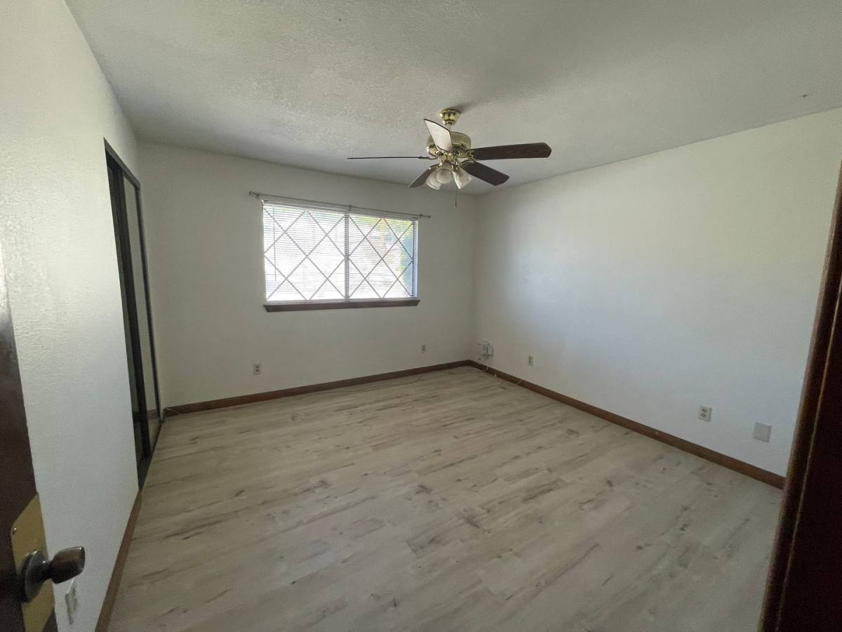 House for rent at 17343 Buckthorn Ave, Hesperia, CA 92345