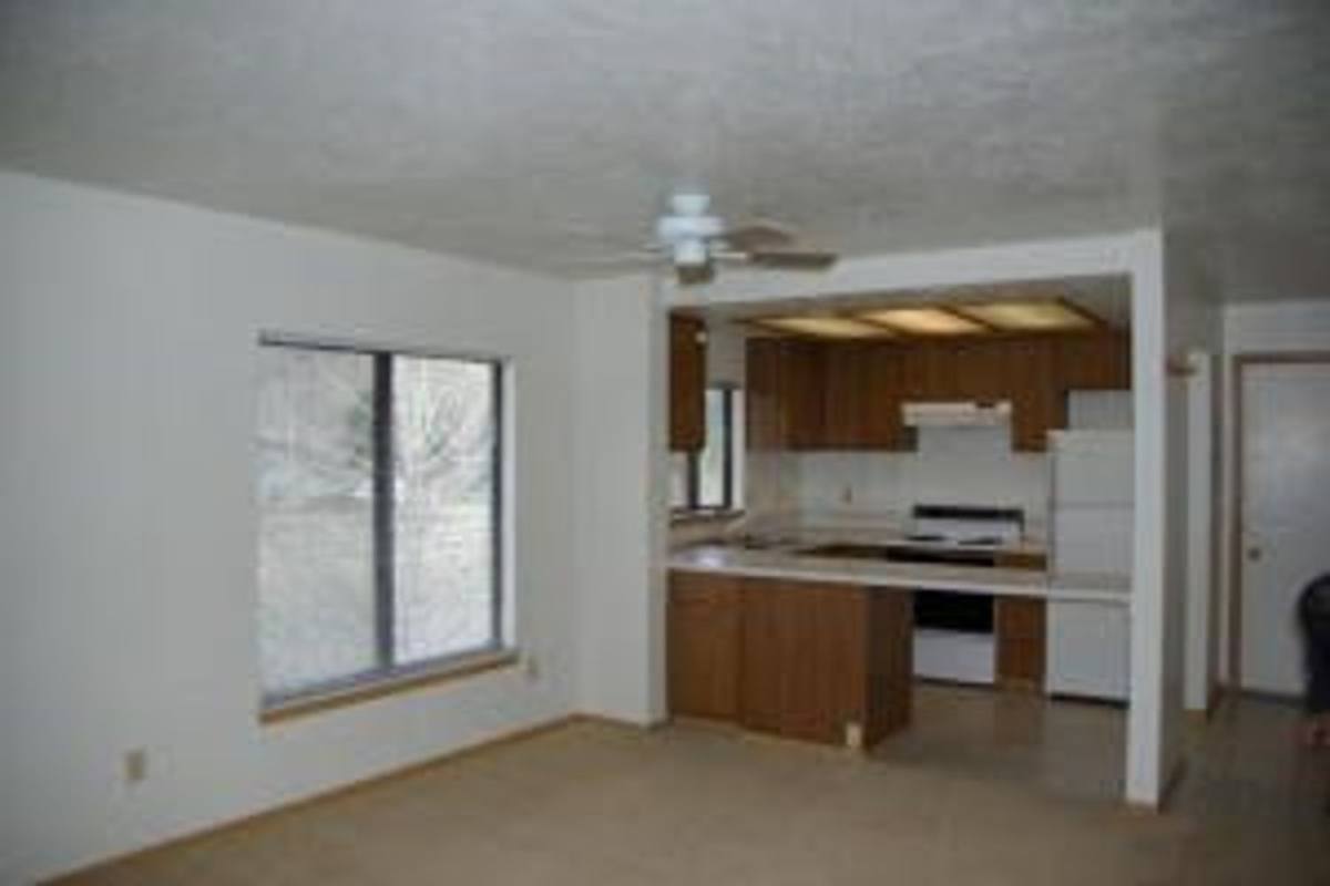 Apartment for rent at 614 1 2 4th Ave S, Hailey, ID 83333
