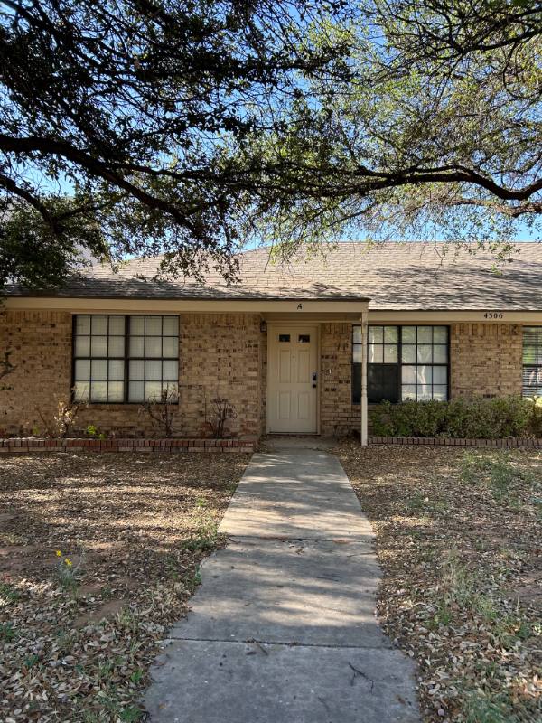 4306 Gleneagles Dr #A, Midland, TX 79707