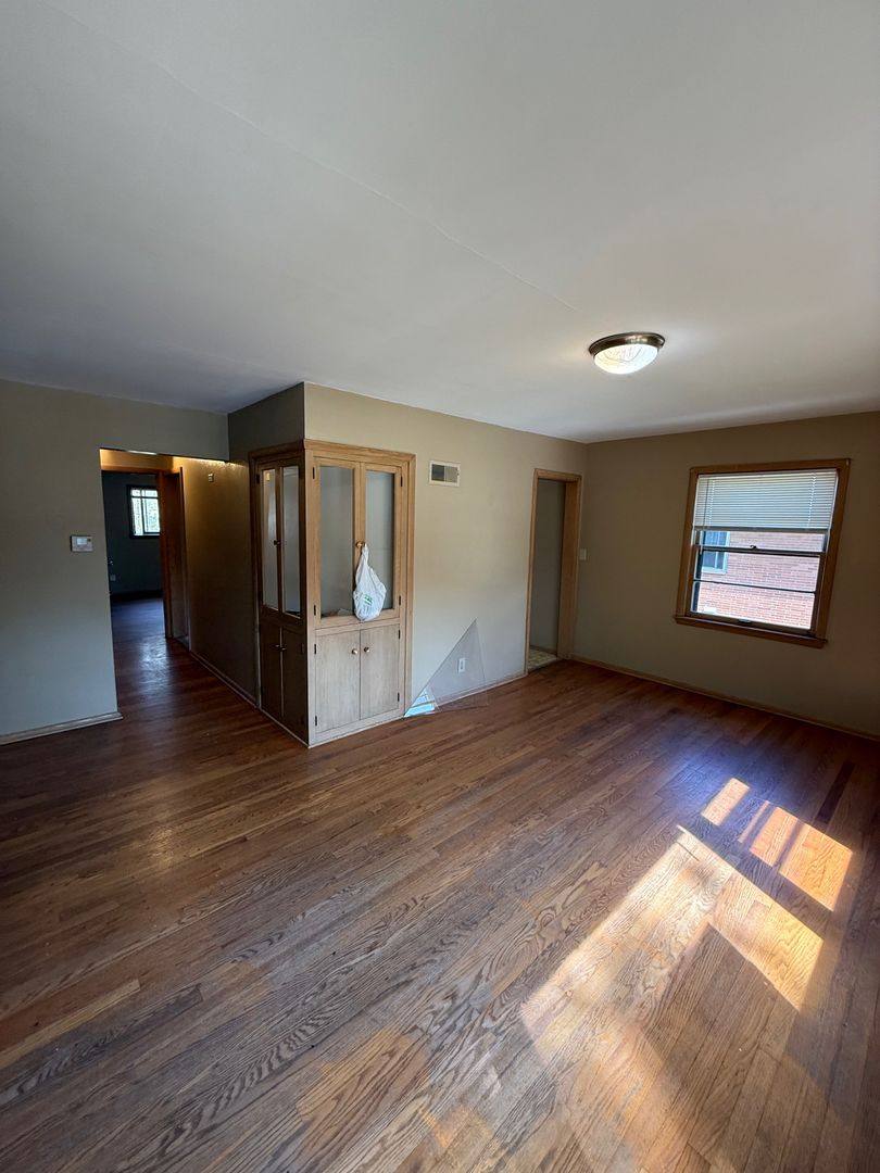 Apartment for rent at 3309 N Dousman, Milwaukee, WI 53212