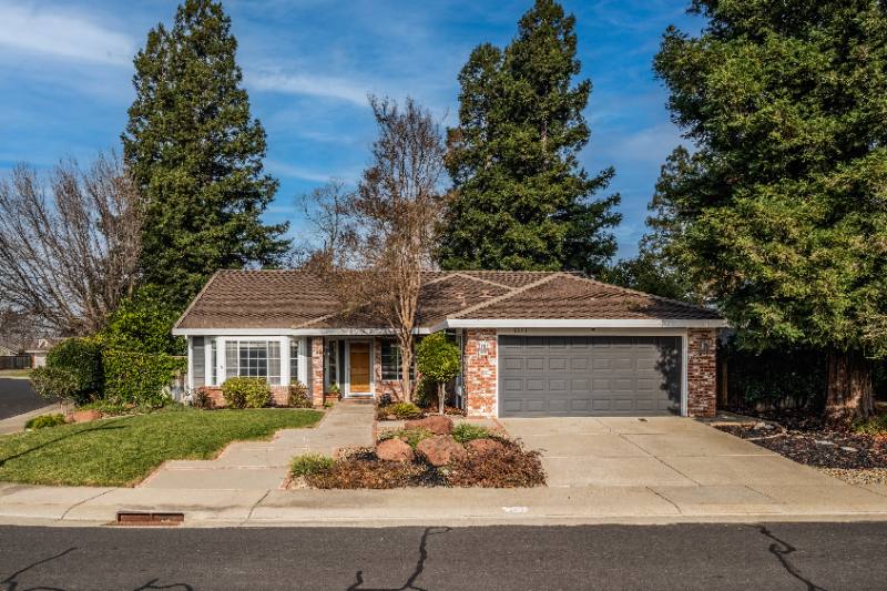 House for rent at 9161 Kneeland Court, Elk Grove, CA 95624