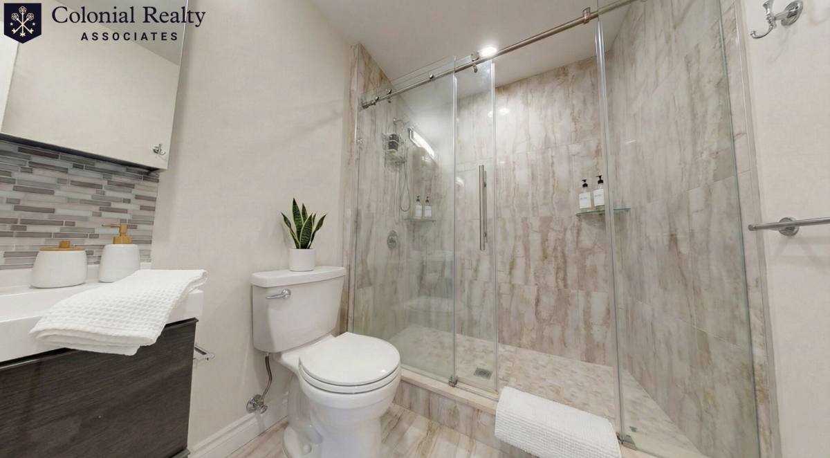 Apartment for rent at 1614 Beacon St #3, Brookline, MA 02446