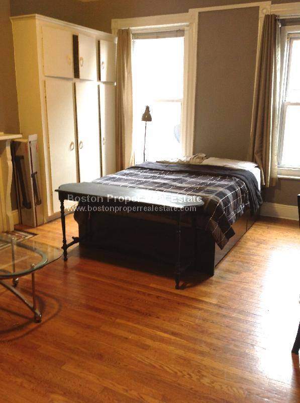 Apartment for rent at 337 Beacon St #7, Boston, MA 02116