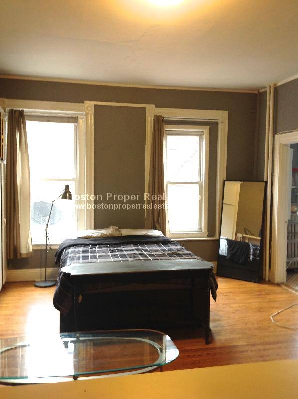 Apartment for rent at 337 Beacon St #7, Boston, MA 02116