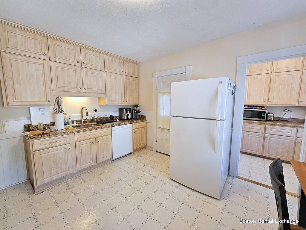 Apartment for rent at 757 Somerville Ave #3, Somerville, MA 02143