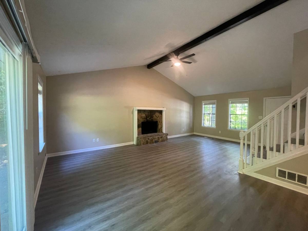 House for rent at 55 Huntridge Dr, Stockbridge, GA 30281