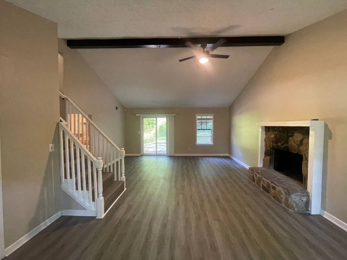 House for rent at 55 Huntridge Dr, Stockbridge, GA 30281
