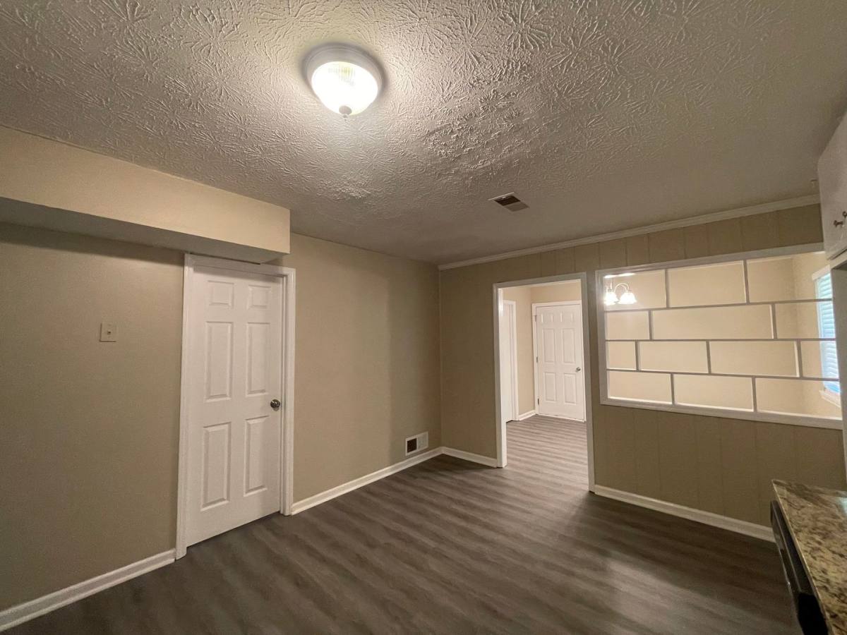 House for rent at 55 Huntridge Dr, Stockbridge, GA 30281