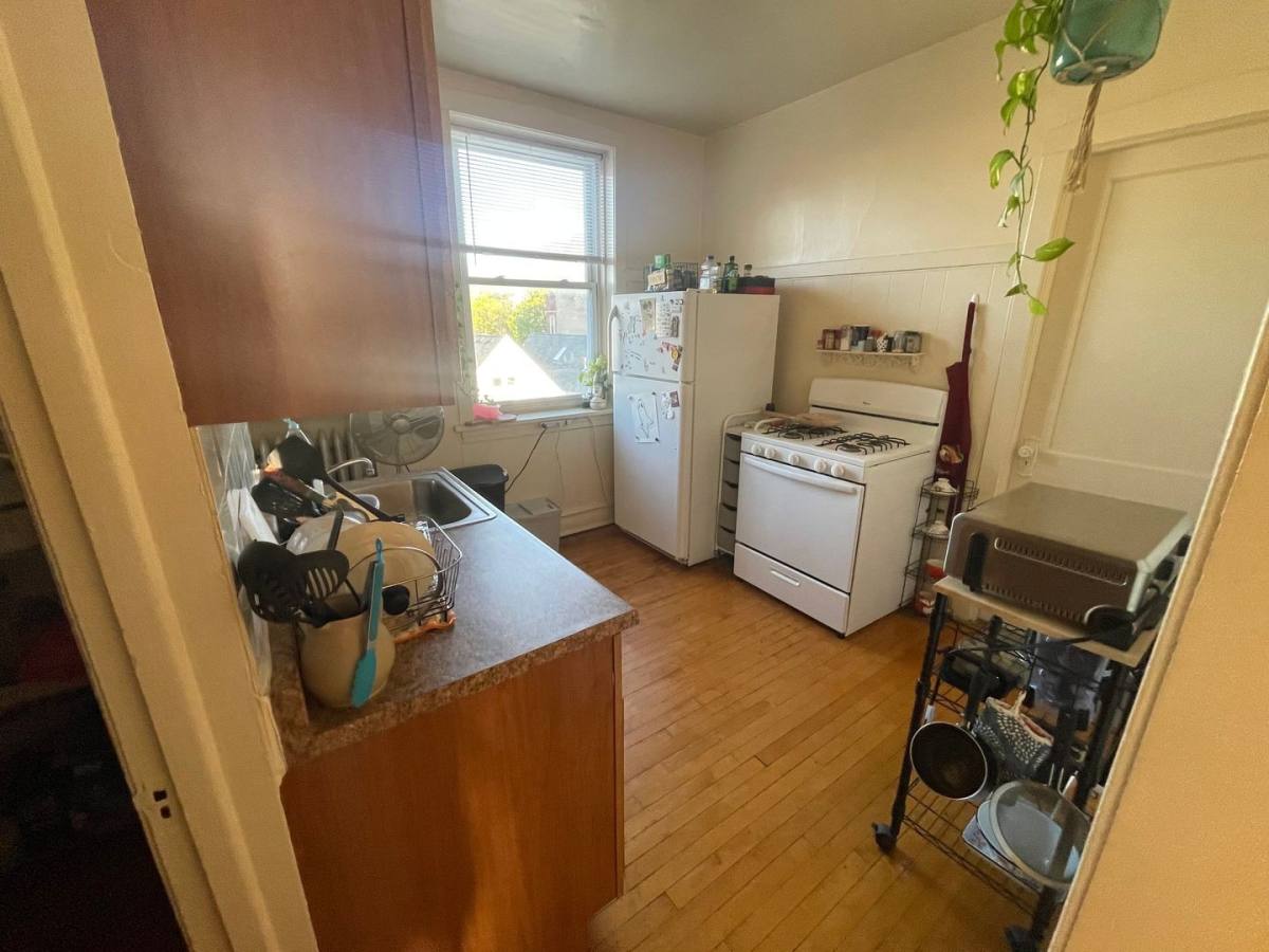 Apartment for rent at 1644 W Summerdale Ave #3N, Chicago, IL 60640