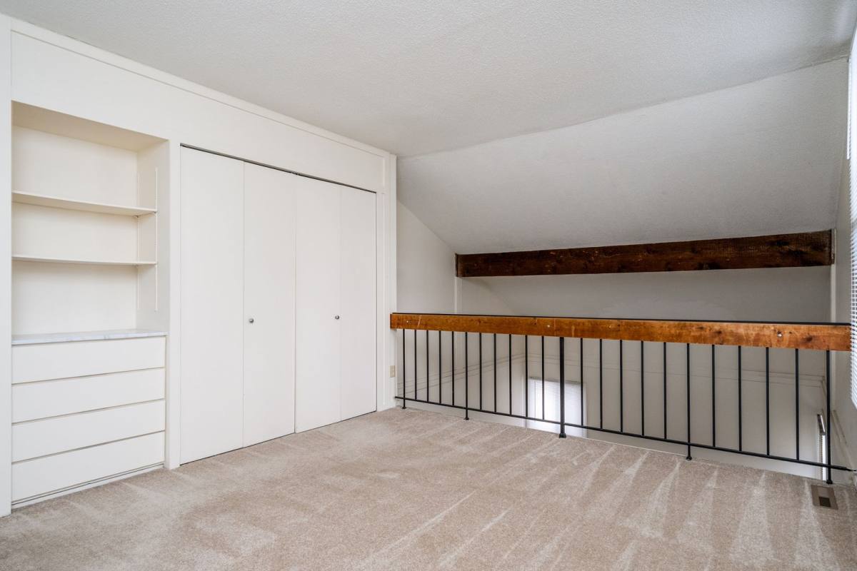 Apartment for rent at 111224 Village Rd, Chaska, MN 55318