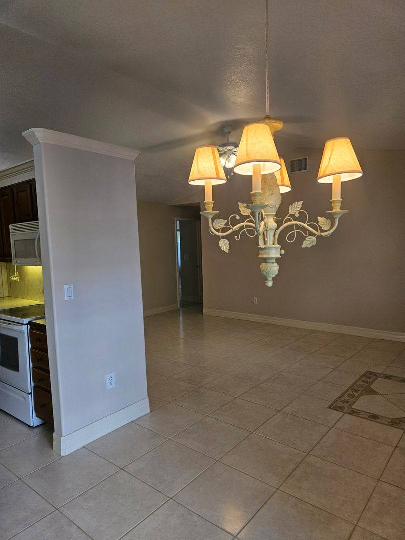 House for rent at 511 Palmetto Dr NE, Port Charlotte, FL 33952