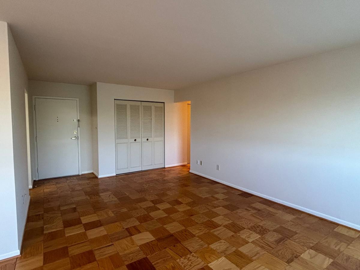 Apartment for rent at 4020 Washington Blvd #2, Arlington, VA 22201