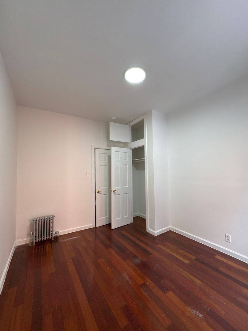 Apartment for rent at 1 Arden St, New York, NY 10040
