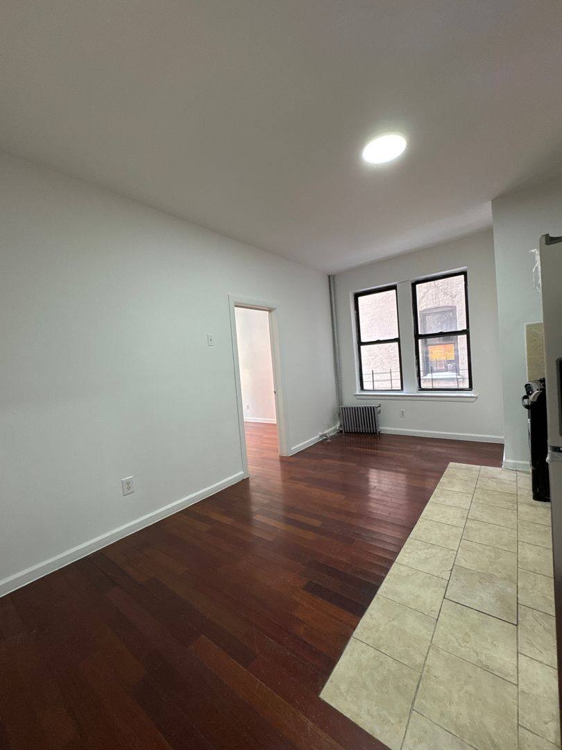Apartment for rent at 1 Arden St, New York, NY 10040