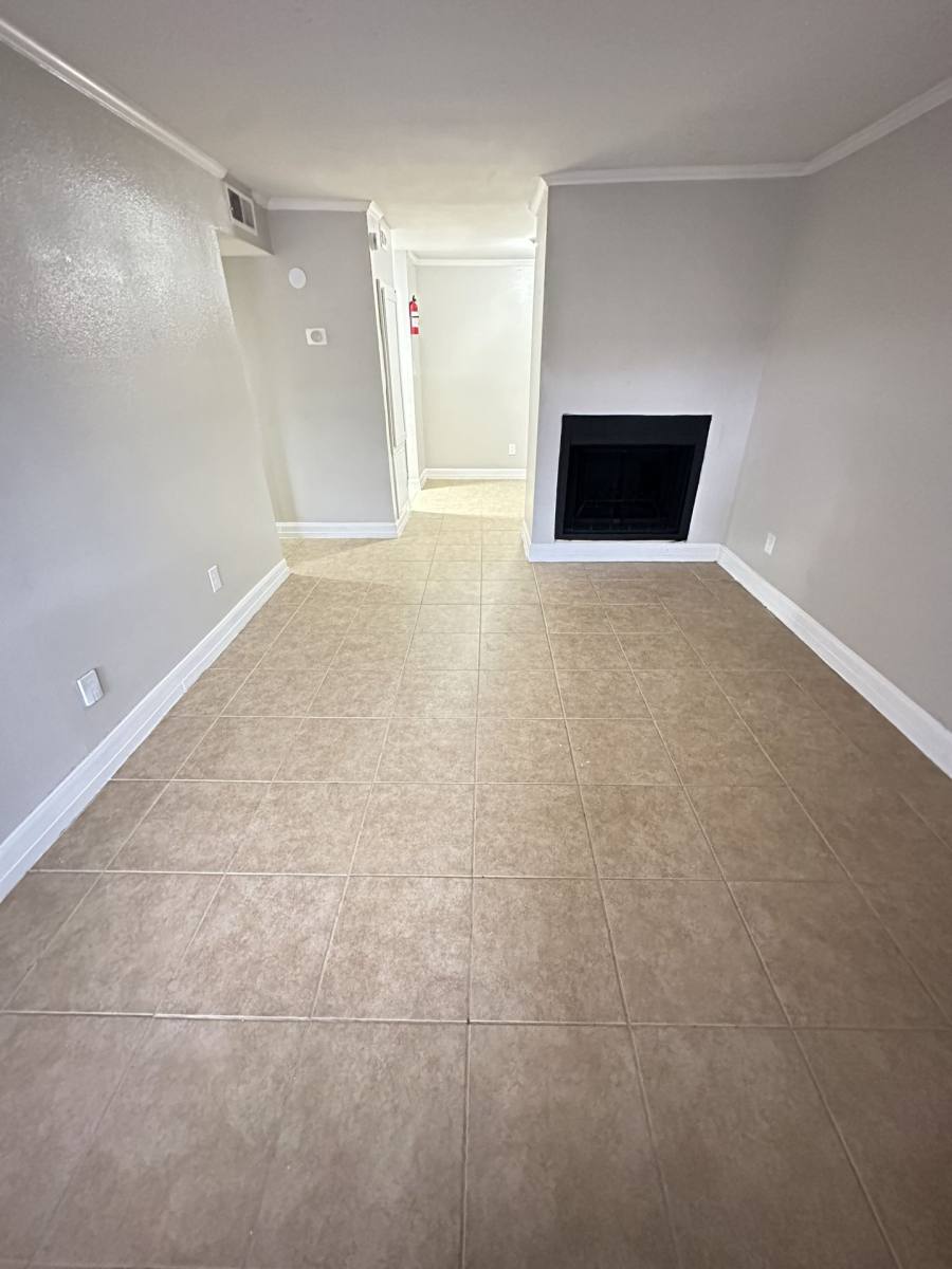 Apartment for rent at 770 Greens Rd, Houston, TX 77060
