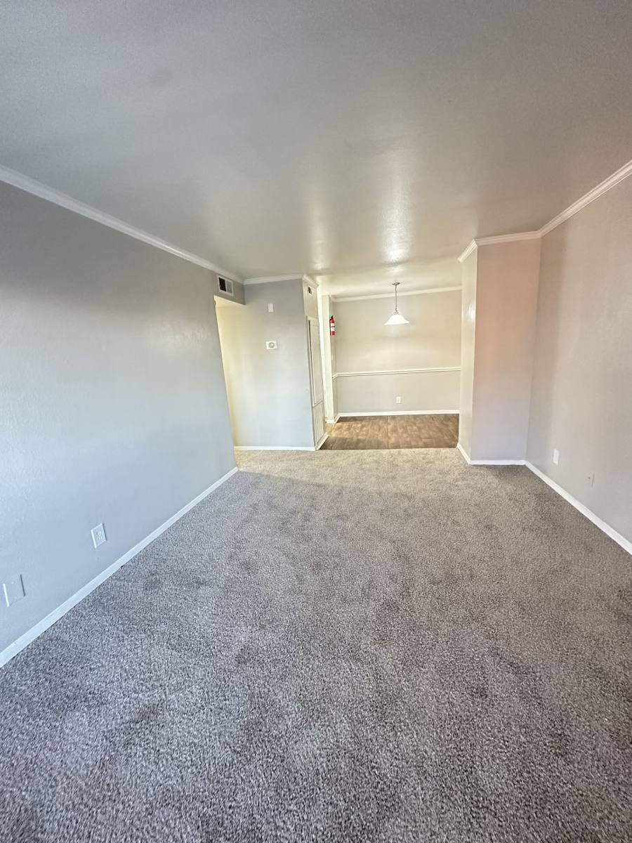 Apartment for rent at 770 Greens Rd, Houston, TX 77060