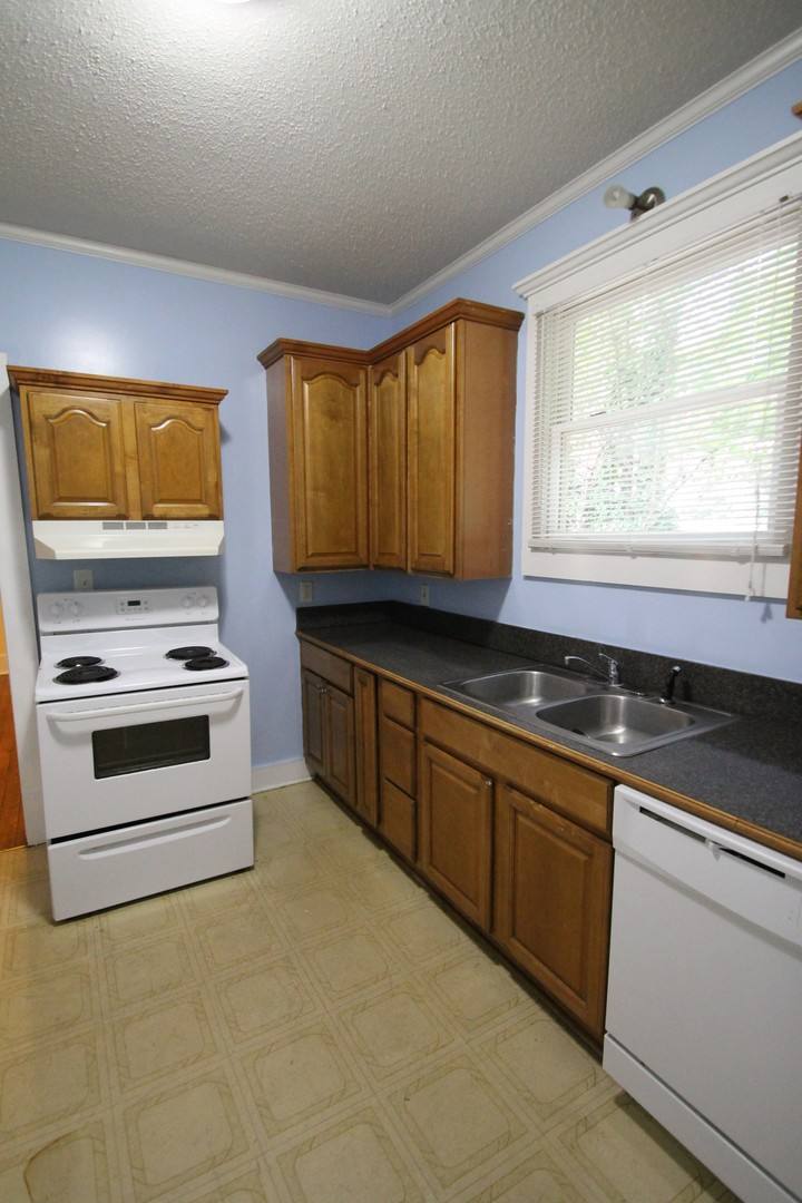 House for rent at 338 Ebenezer Ave, Rock Hill, SC 29730