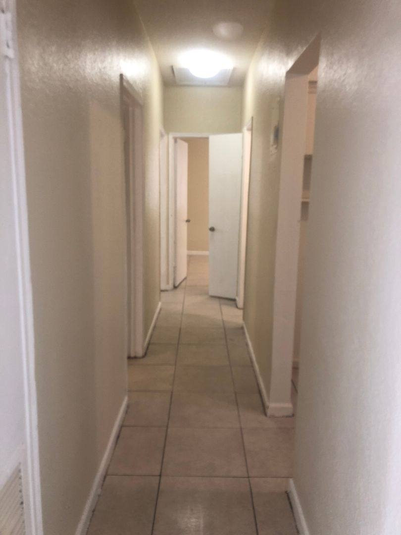 House for rent at 3460 Charleston Blvd, Fort Lauderdale, FL 33312